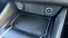 Nissan Qashqai 1.3 DiG-T MH N-Connecta 5dr Petrol Hatchback